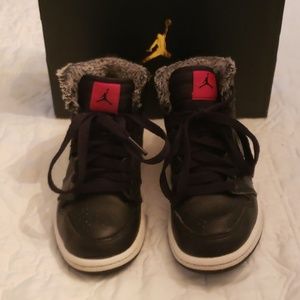 Girls retro Jordan high top